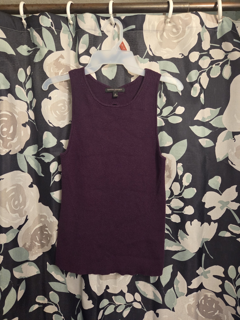 Banana Republic Purple Ribbed Sleeveless Knit Cut Out Tank